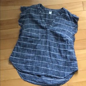 Ruffle sleeve detail chambray shirt